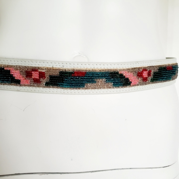 VINTAGE Beaded Leather Belt M light Mint Aqua boho - Picture 7 of 7